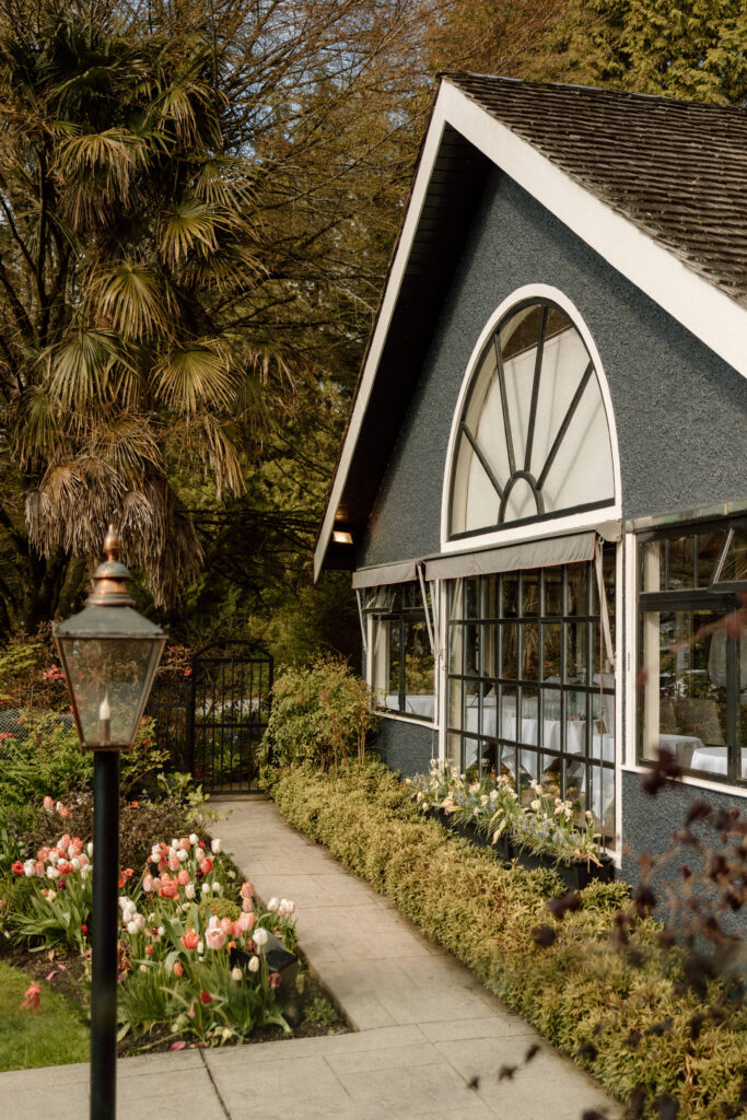 The outside of the Stanley Park Teahouse